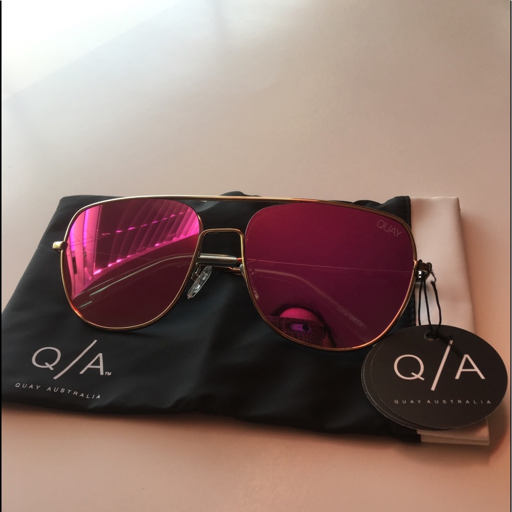 ❌❌SOLS❌❌Quay Australia Running Riot Pink - Picture 2 of 5